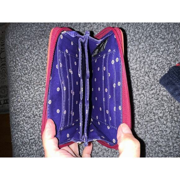 Womens Fossil Purple Leather Wallet - Picture 5 of 5